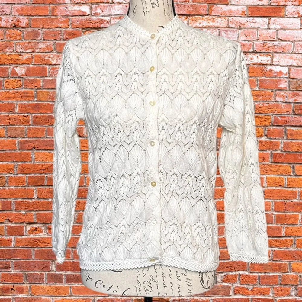 Vintage White Knit Cardigan - Picture 1 of 5
